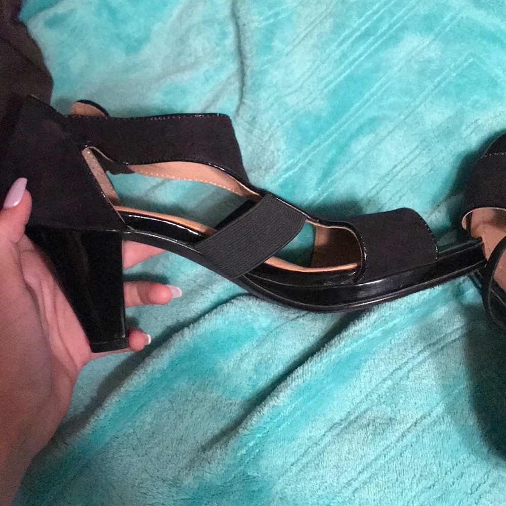 Heels - Picture 2 of 2
